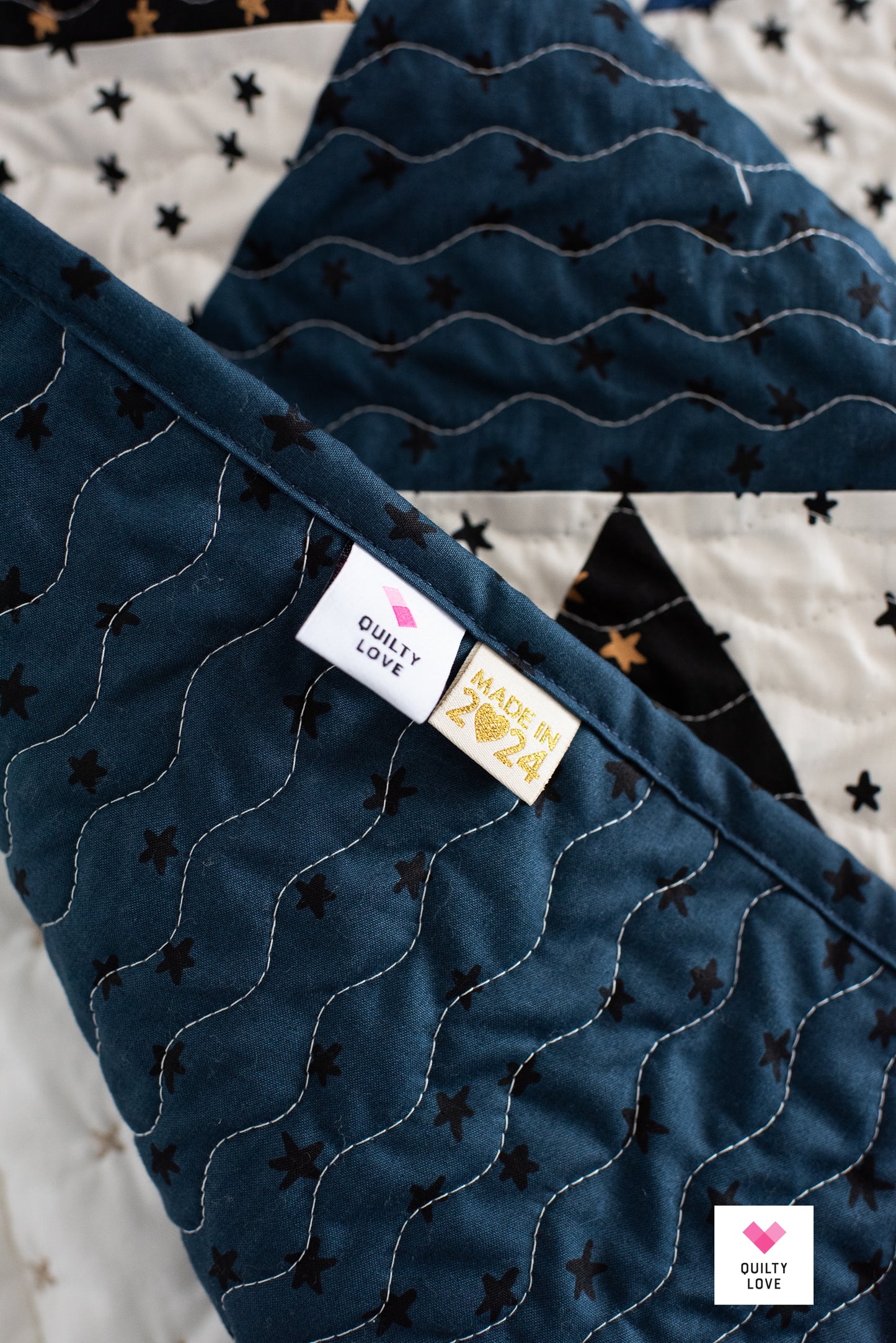 Triangle Peaks handmade quilt