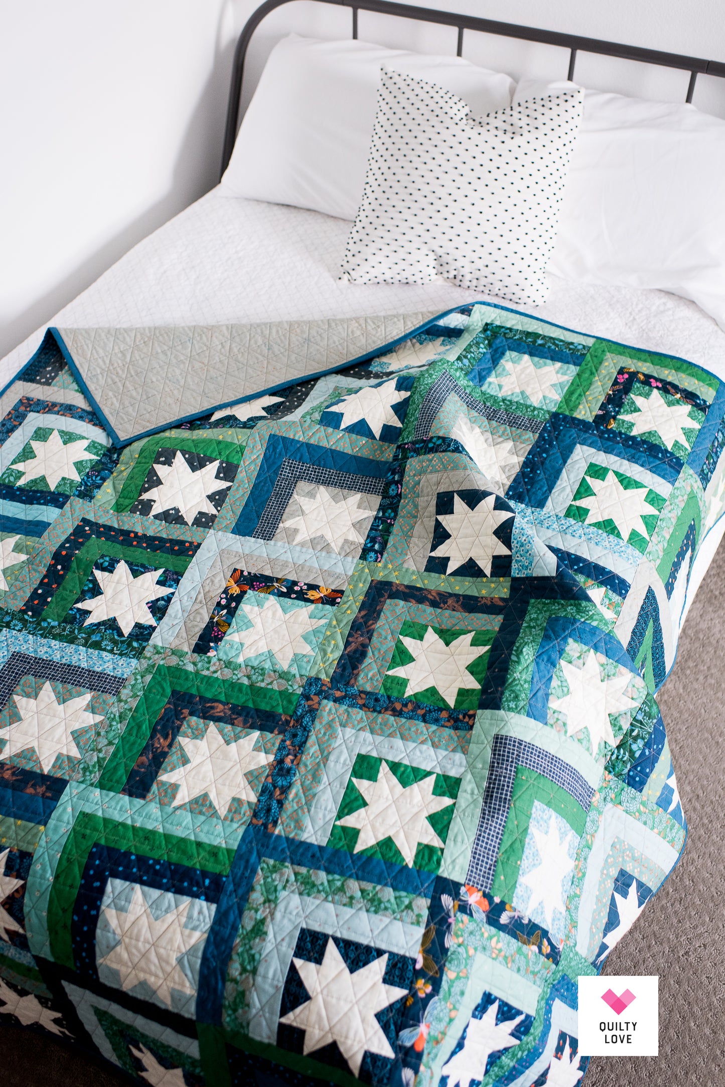 Log Cabin Stars handmade quilt