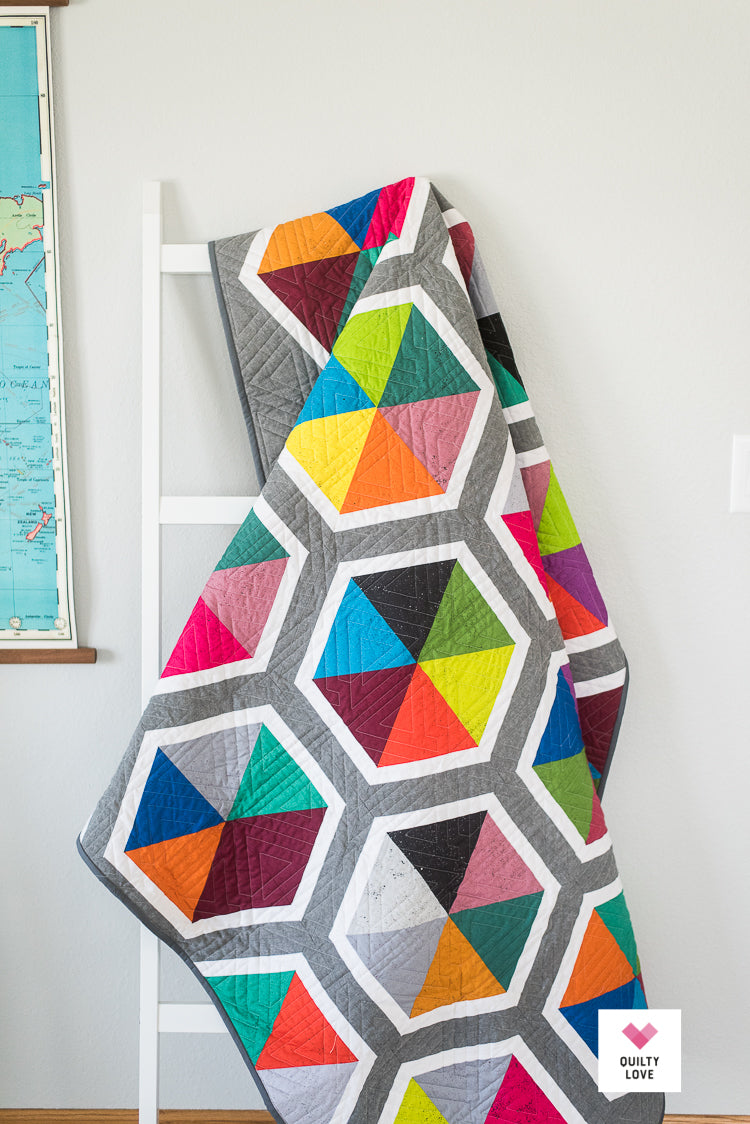 Triangle Hexies PDF quilt pattern