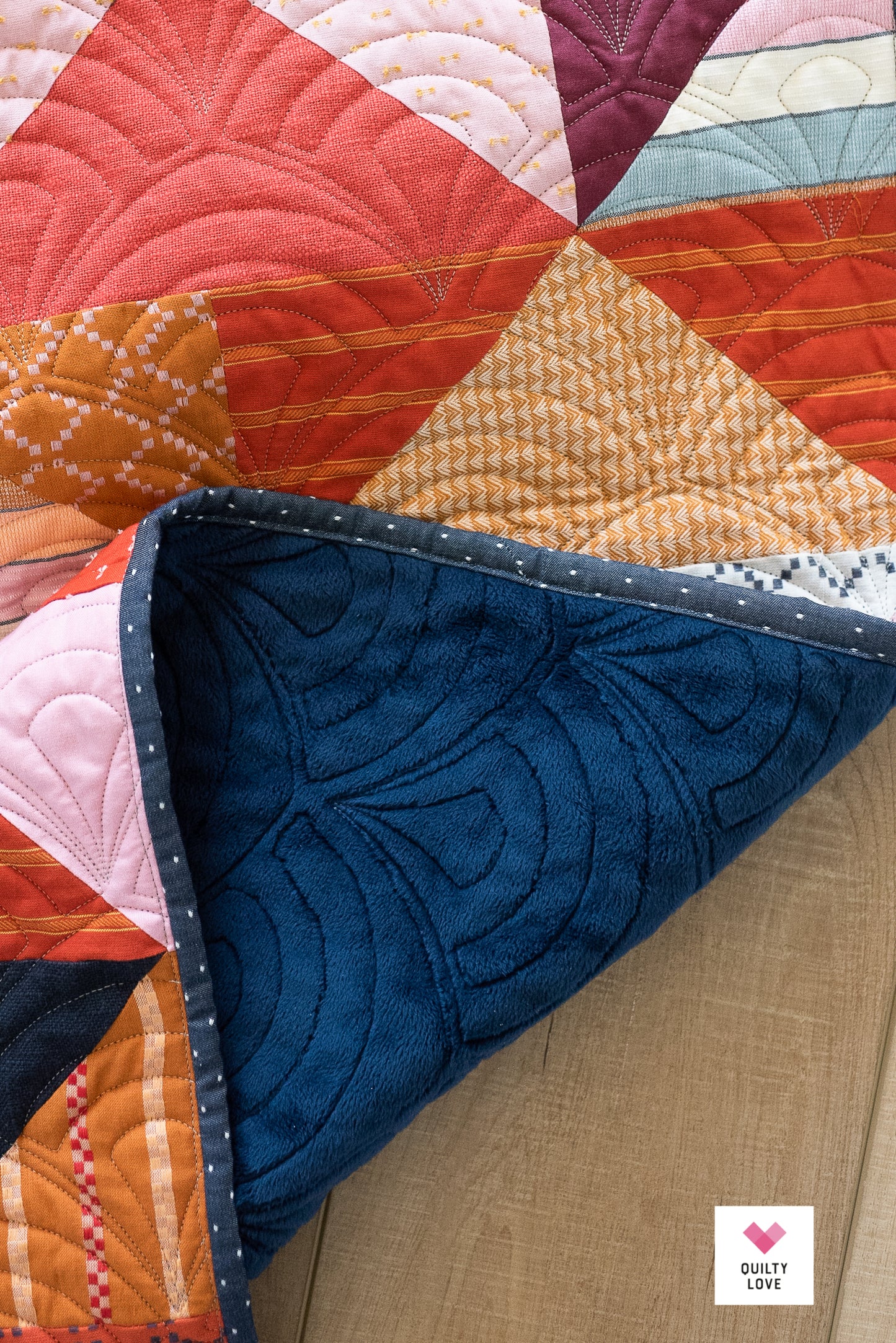 Navy Shannon Cuddle Wide back