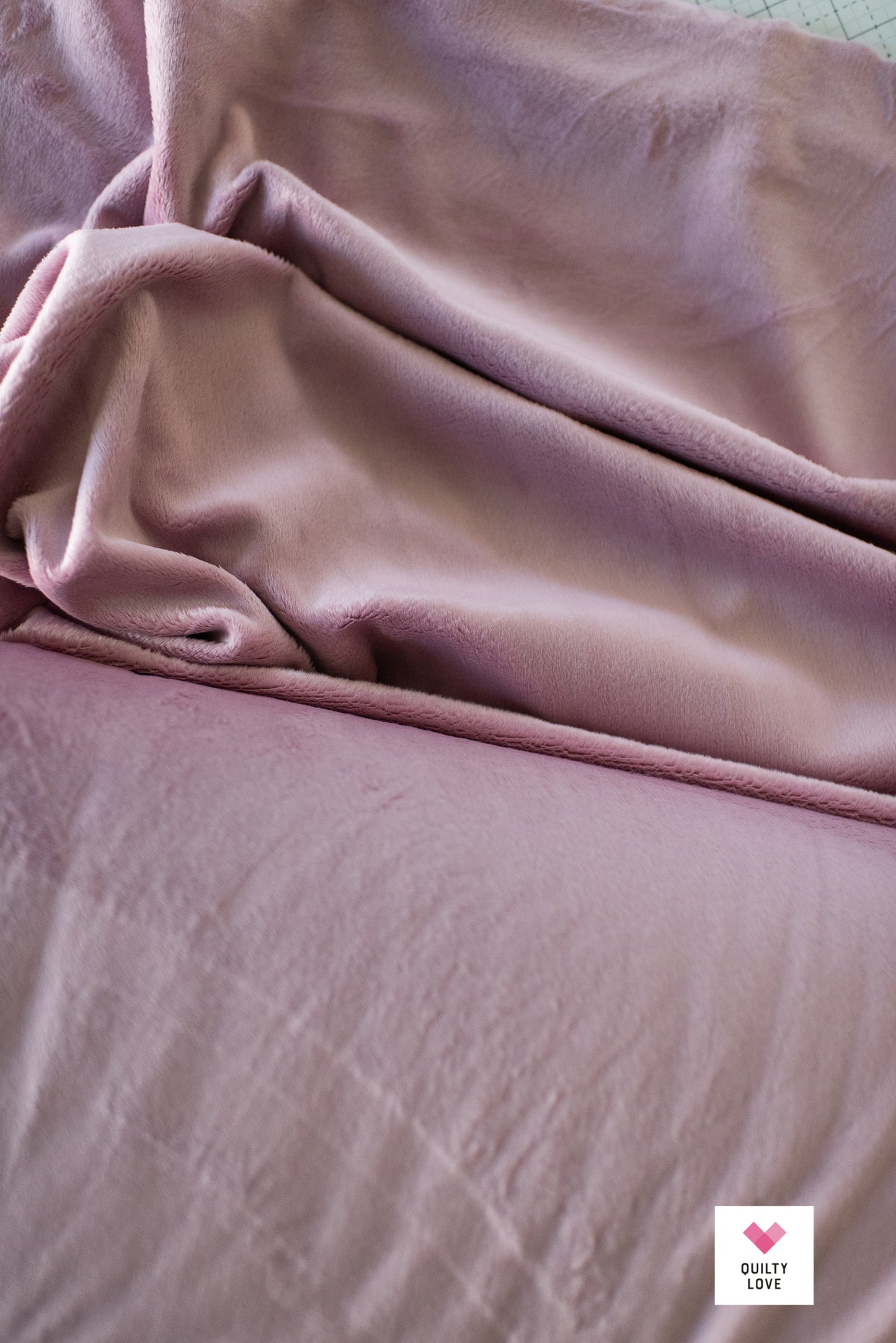 Woodrose Shannon Cuddle Wide back