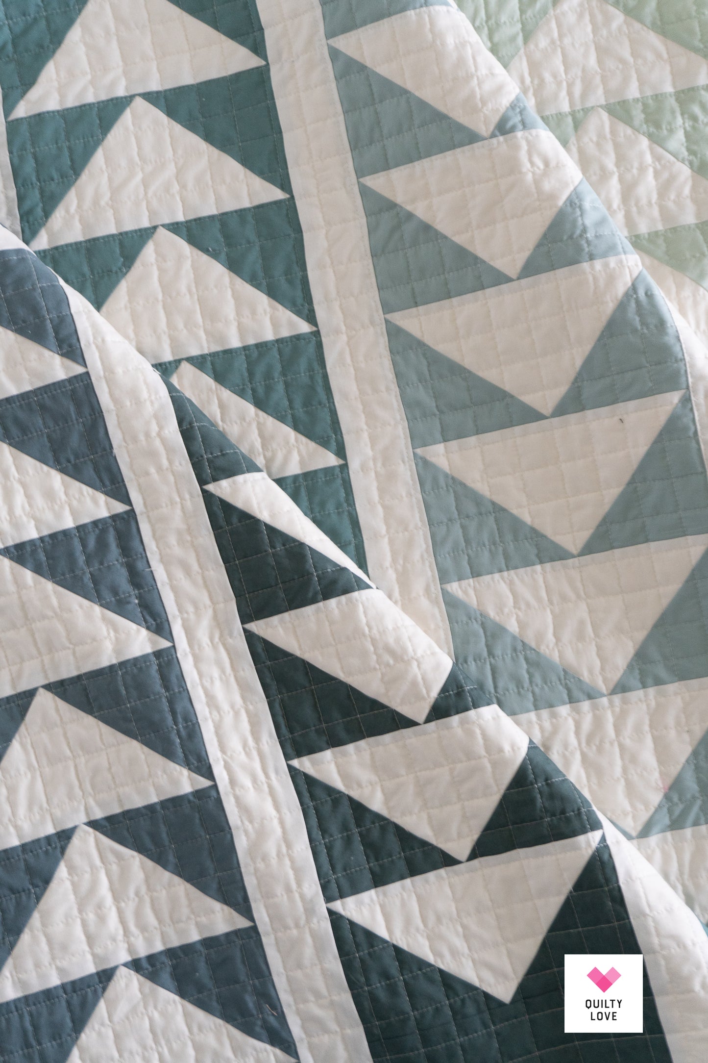 Flying PDF Quilt Pattern-Automatic Download