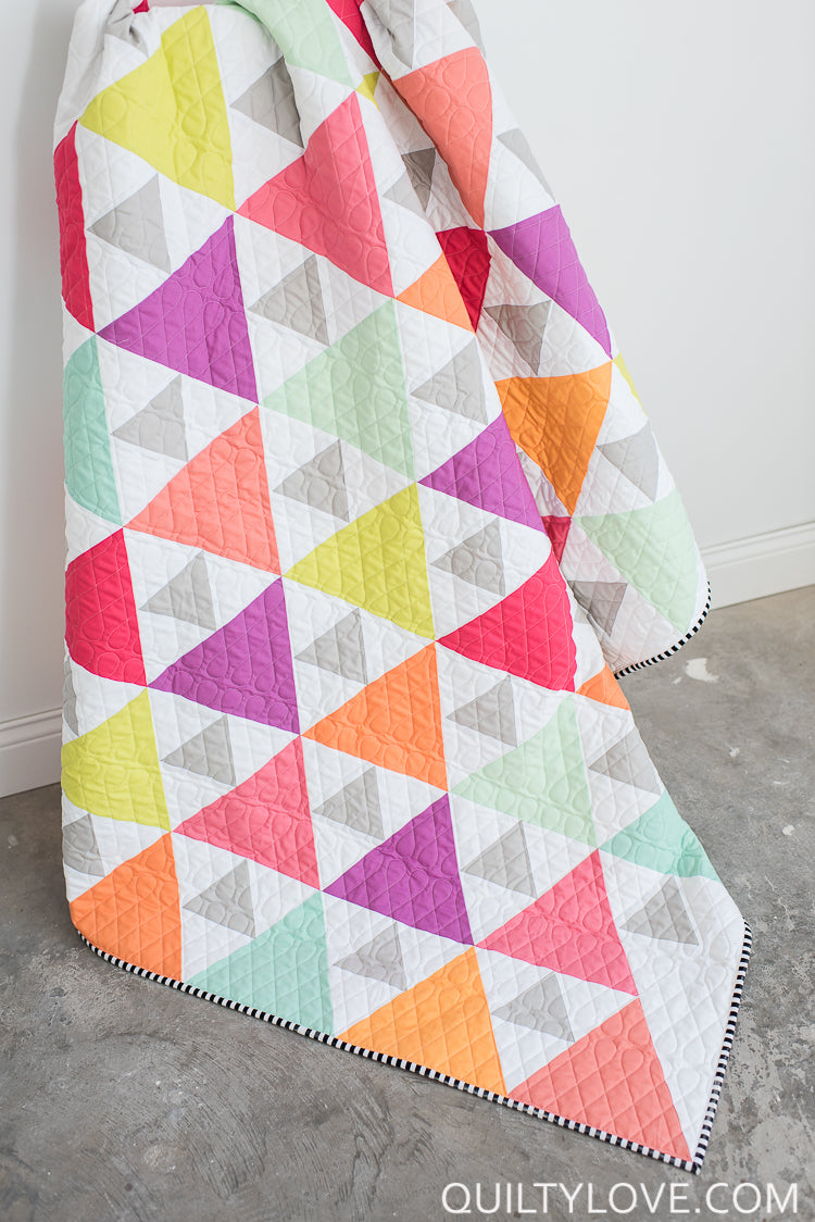 Triangle Peaks PDF Quilt Pattern-Automatic download