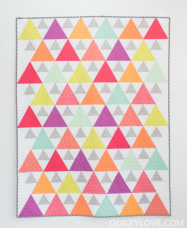 Triangle Peaks PDF Quilt Pattern-Automatic download