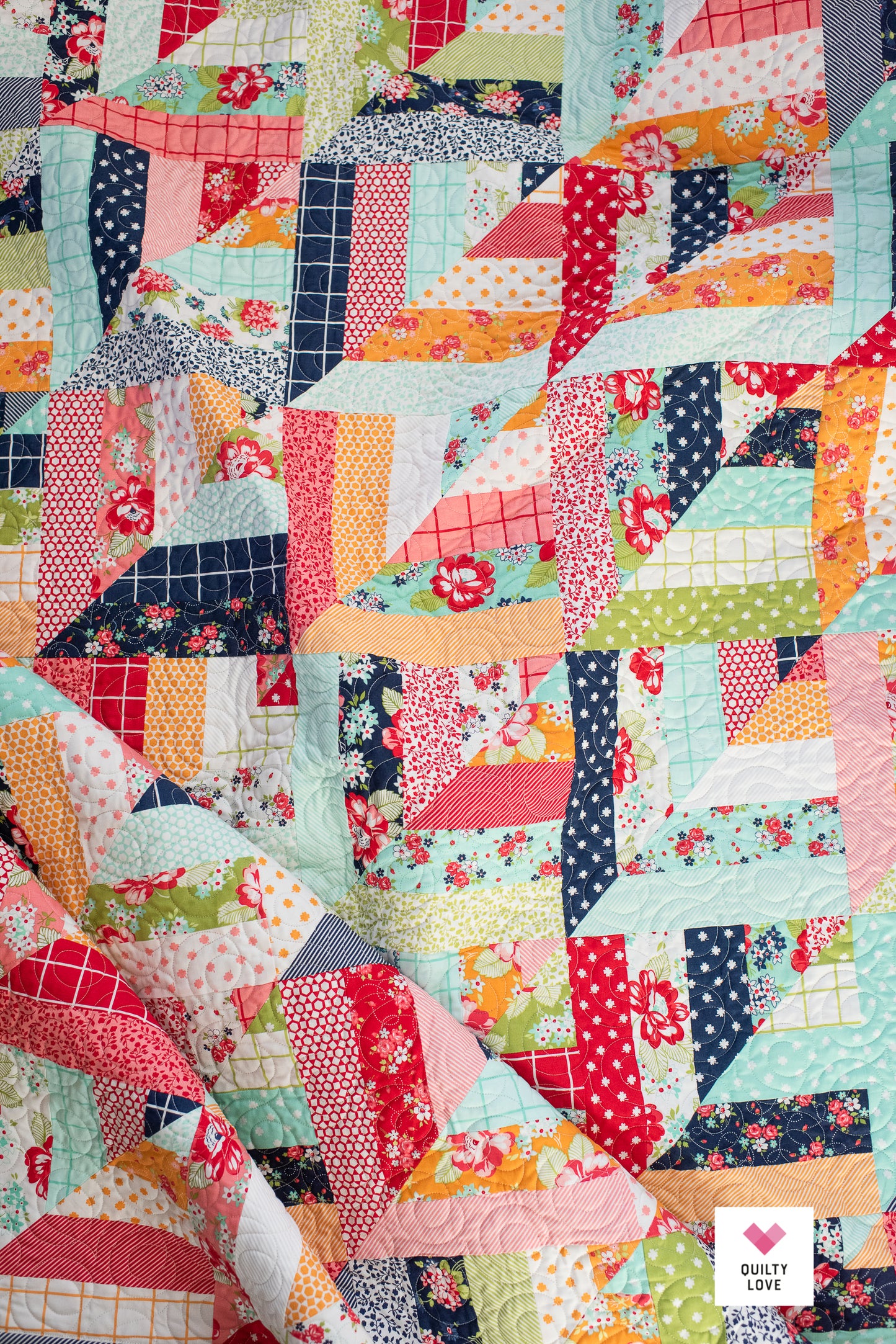 Lucky Log Cabins Quilt Kit - One Fine Day