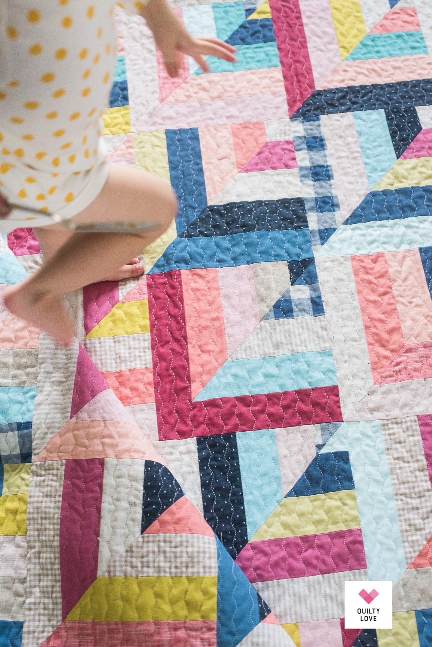 Lucky Log Cabins PAPER Quilt Pattern