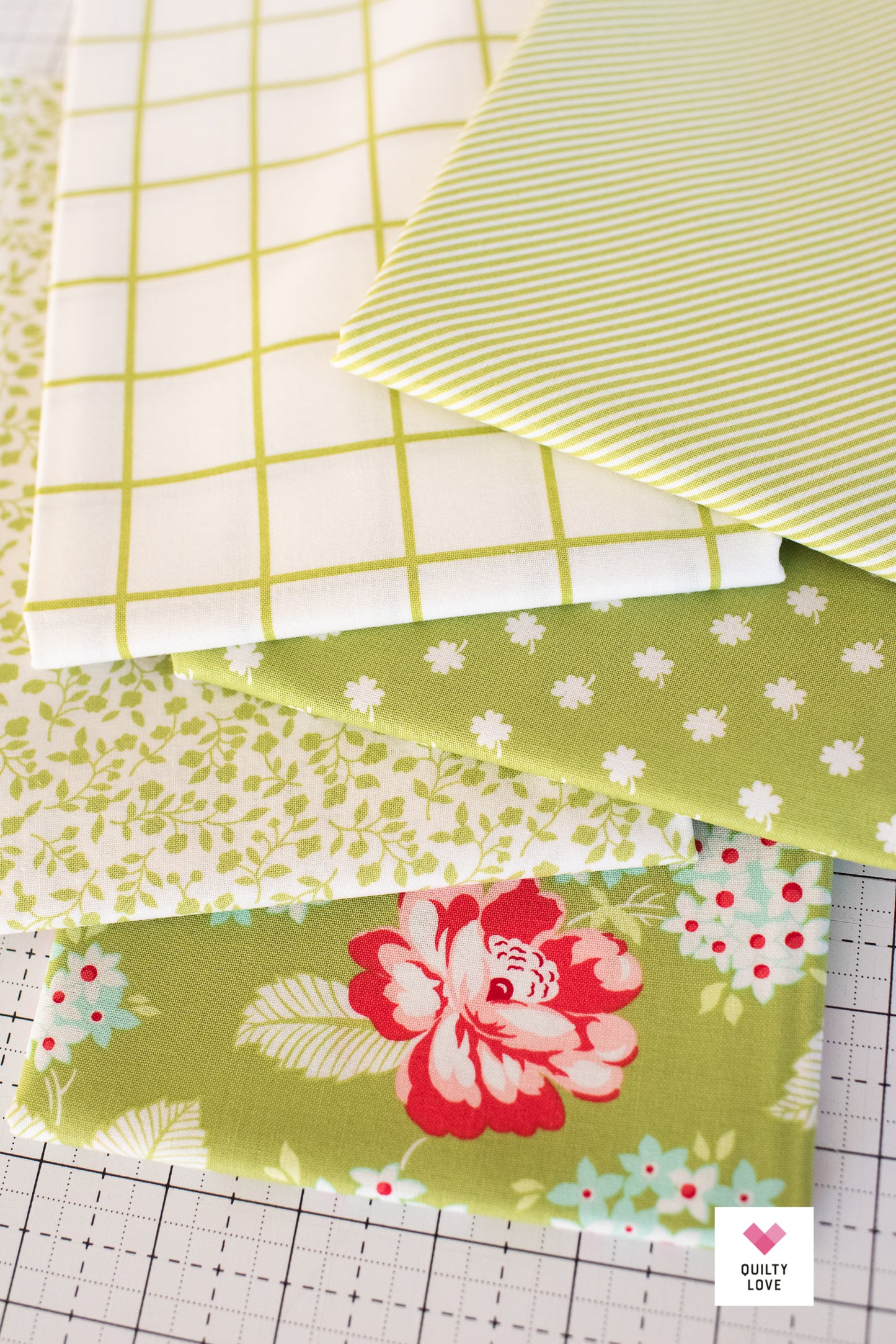 One Fine Day by Bonnie and Camille fat quarter fabric bundle